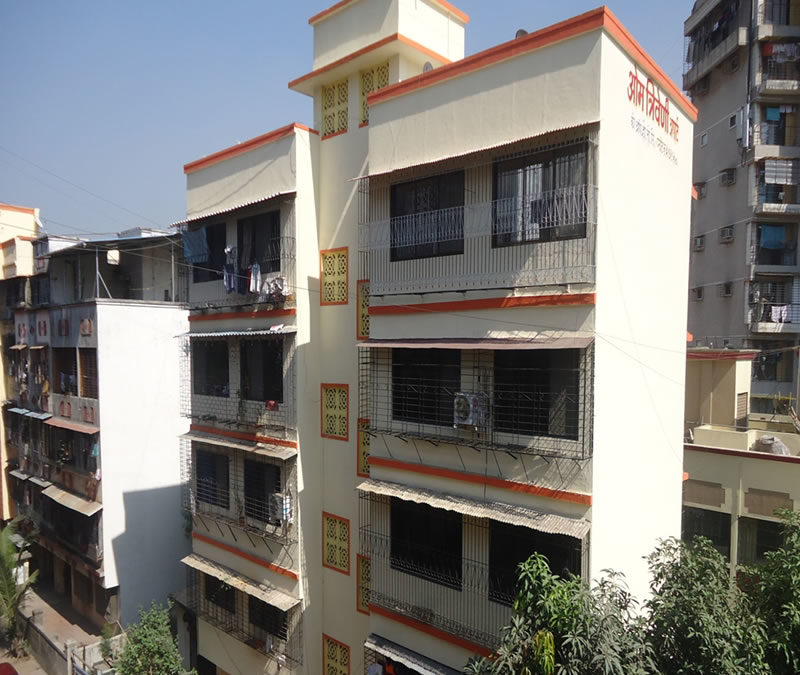 Om Triveni CHS Nerul Plastering & Painting work